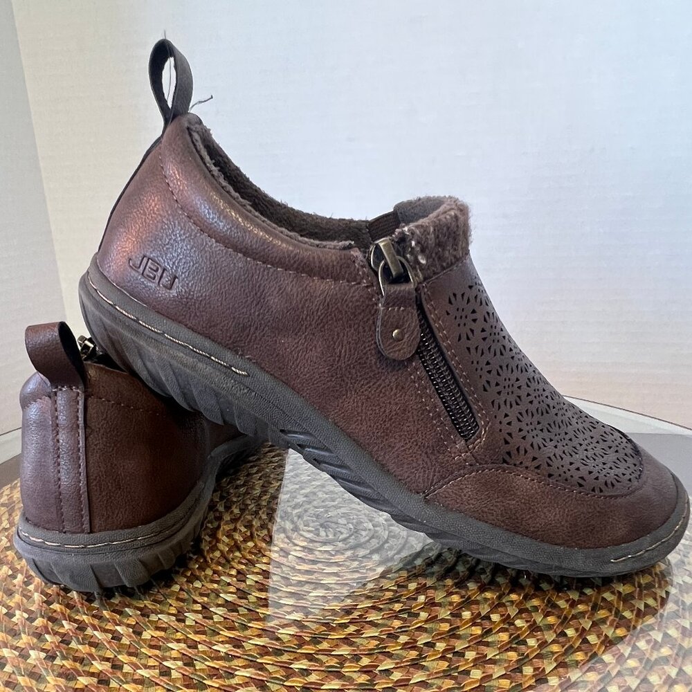 JBU Women's Amber Oxford Flat by Jambu